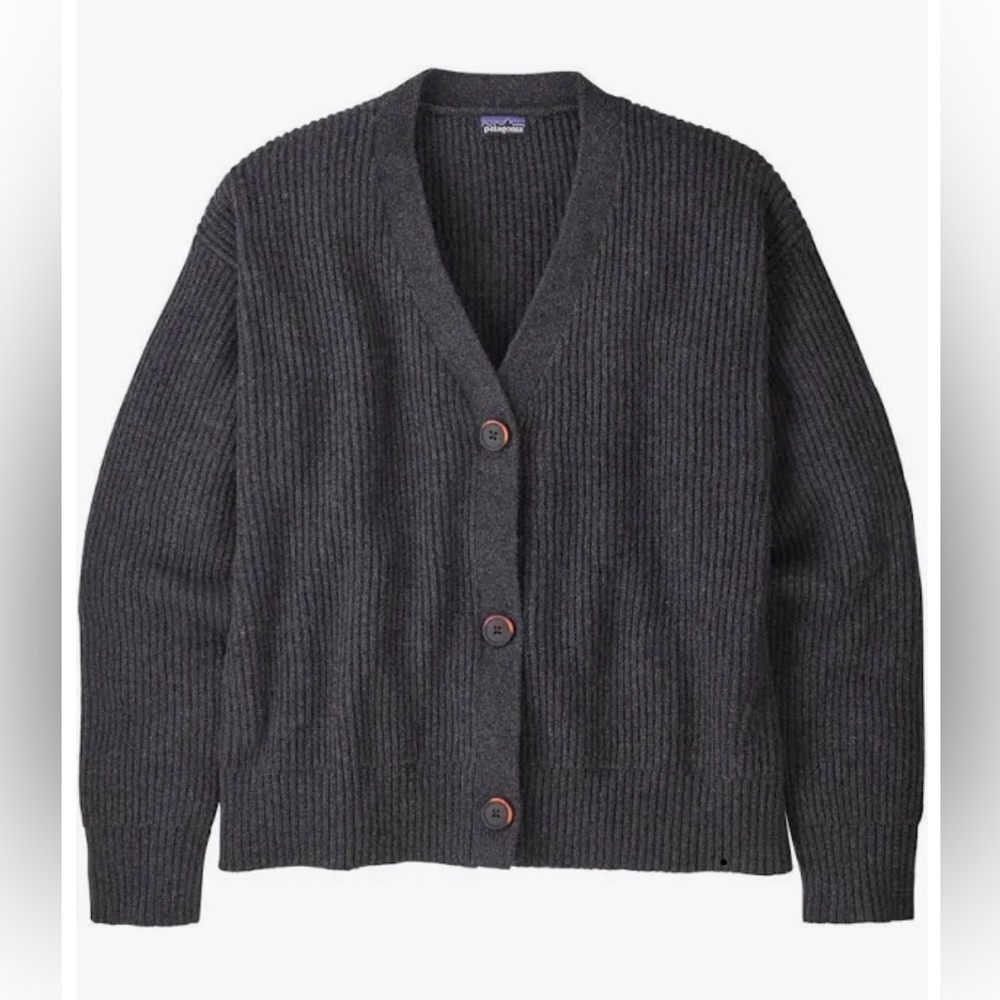 Patagonia women’s recycled wool cardigan - dark/heather grey
